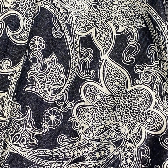 VNTG Y2K BCBG Black and Cream Silky Textured Paisley Mini Bubble Dress - Picture 7 of 8